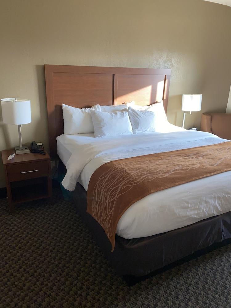 Comfort Inn Hobart-Merrillville I-65 Exterior foto